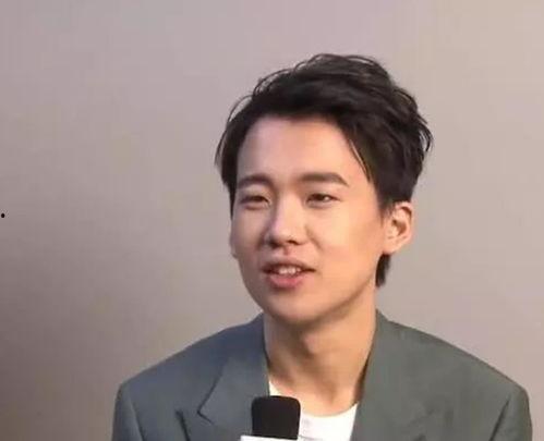 郭麒麟爆料恋情最新消息,揭秘明星背后的甜蜜故事  第2张